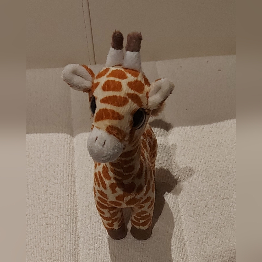 Ty Giraffe Stuffed Animal - Brown and White - Topper